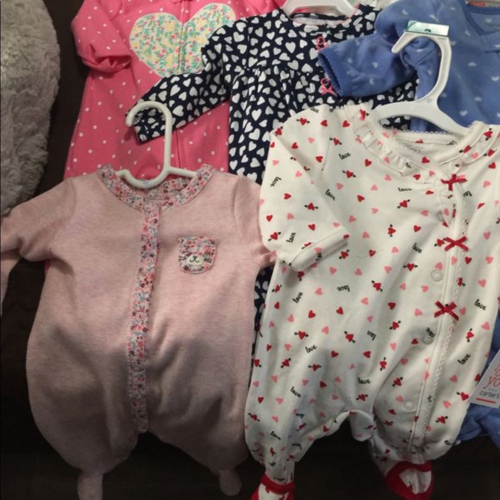 10 Baby onesies - Picture 4 of 4